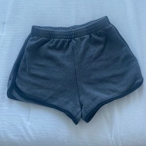 BRANDY MELVILLE SHORTS